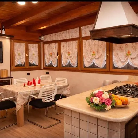 فندق مبيت وإفطار Dei Cicas تارانتو